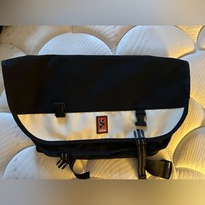 Chrome Industries Citizen Messenger Bag
